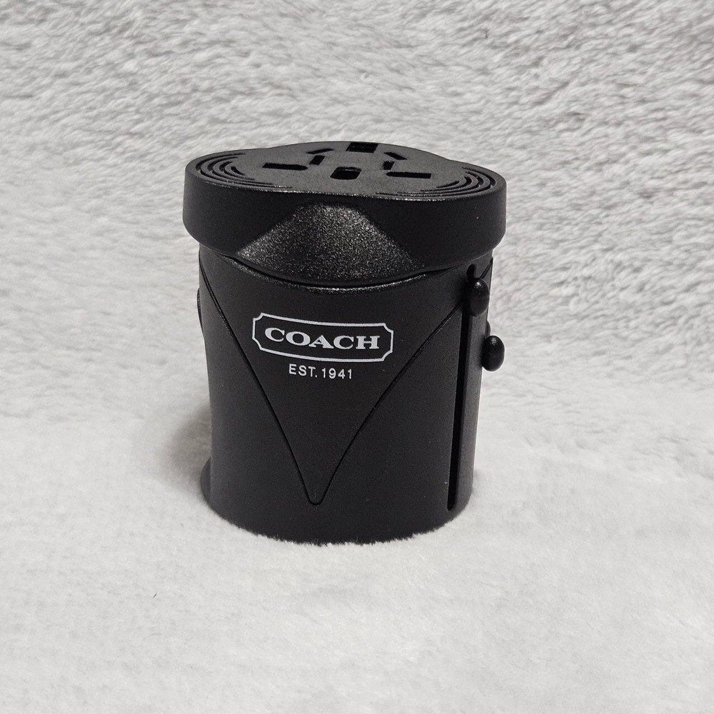 COACH World Travel Adapter SWA001 NO CASE‎ Multi Power Adapter